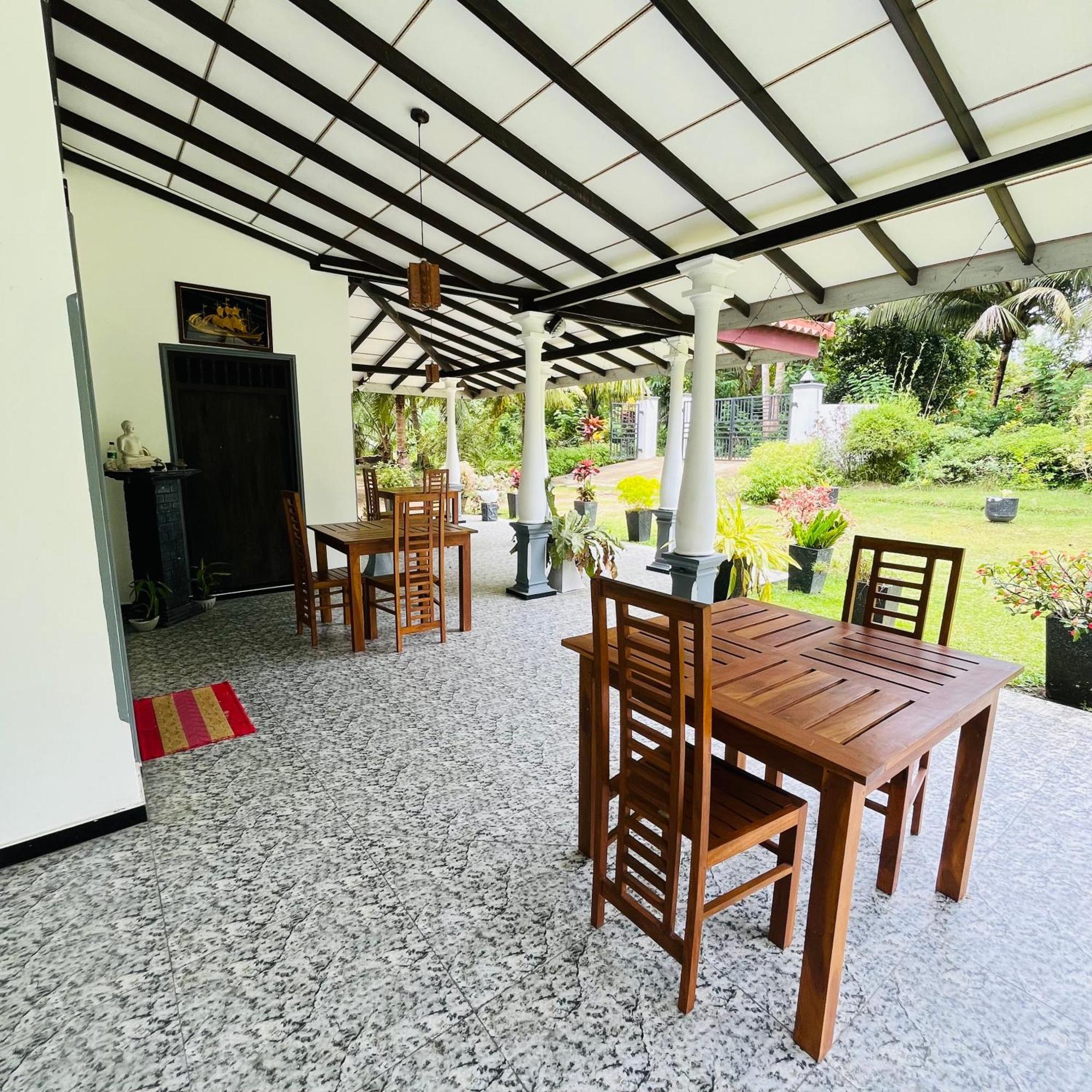 Hanguk Lanka Lagoon Villa Tangalle Extérieur photo