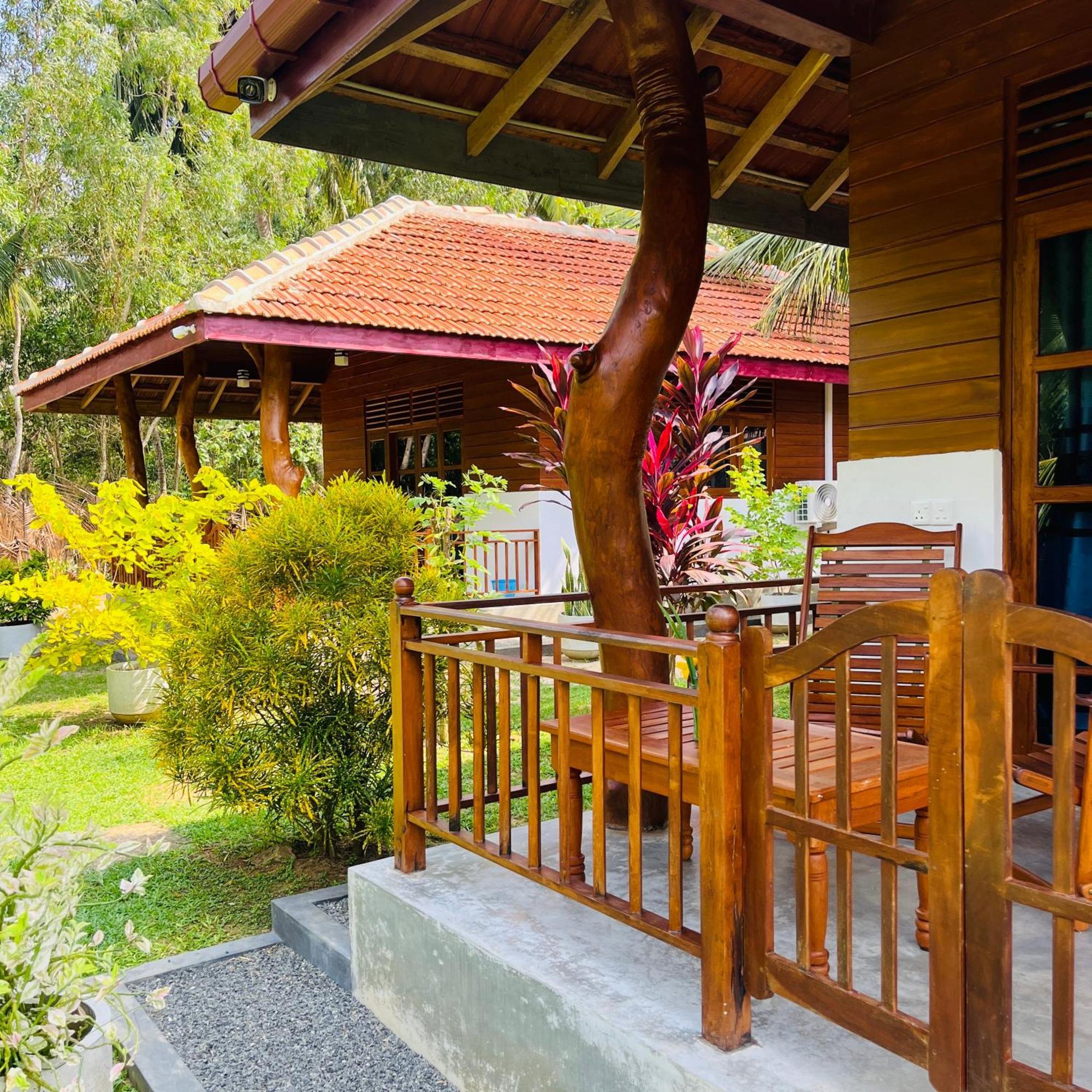 Hanguk Lanka Lagoon Villa Tangalle Extérieur photo