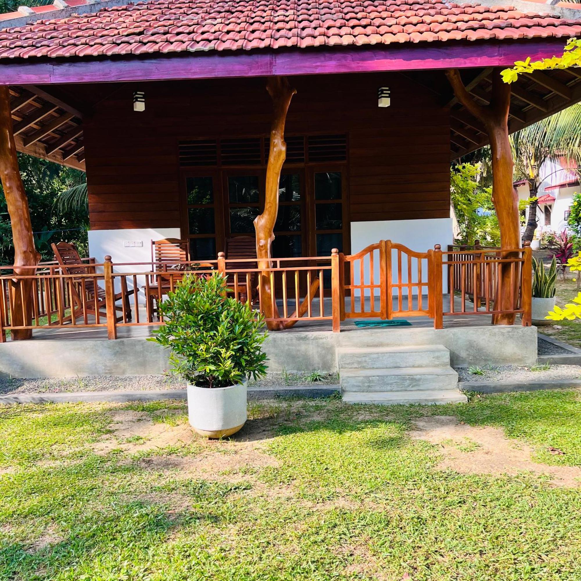 Hanguk Lanka Lagoon Villa Tangalle Extérieur photo
