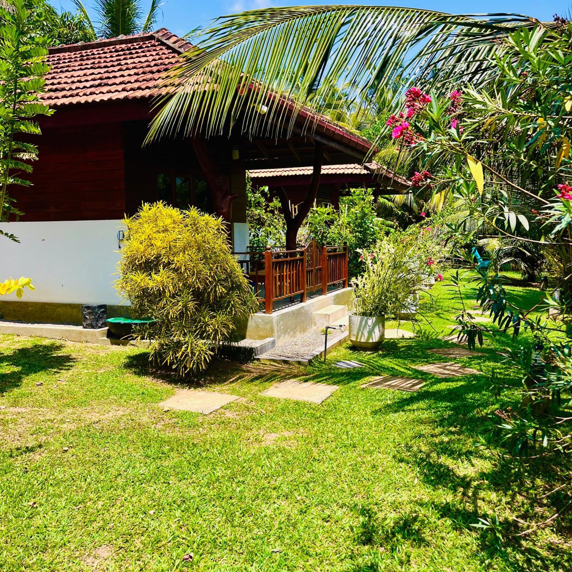 Hanguk Lanka Lagoon Villa Tangalle Extérieur photo