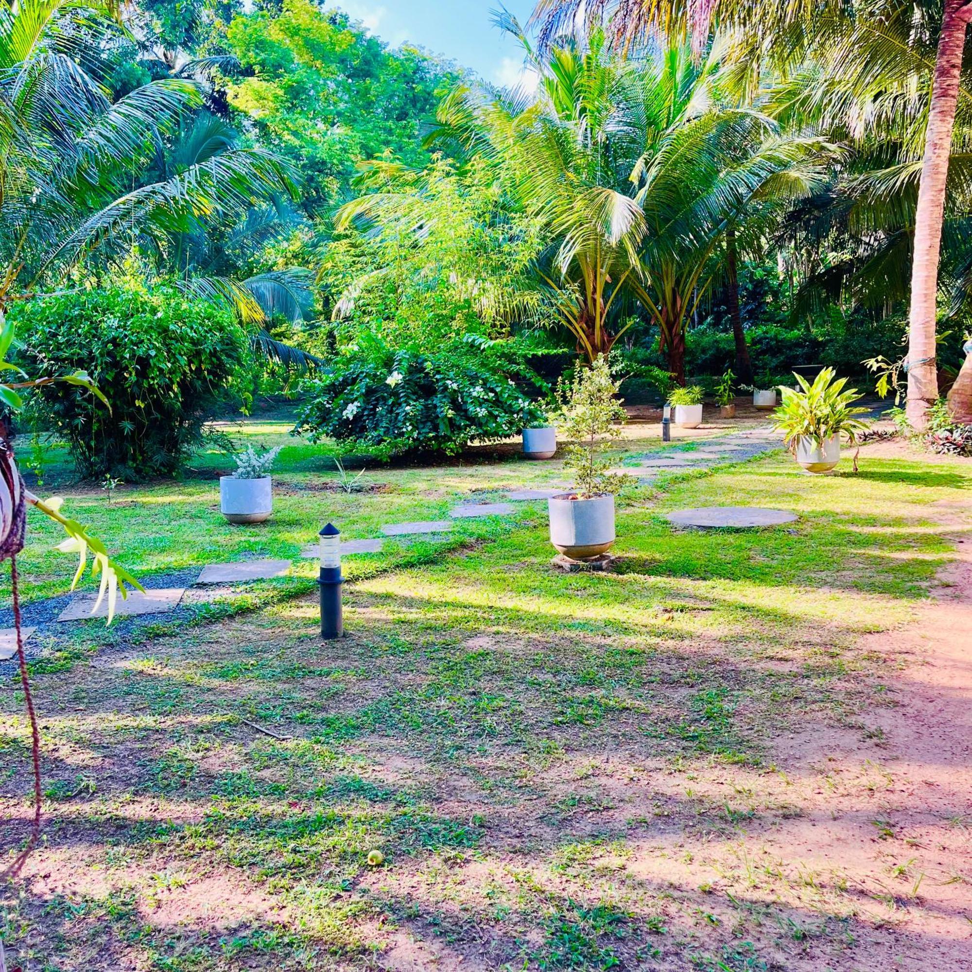 Hanguk Lanka Lagoon Villa Tangalle Extérieur photo